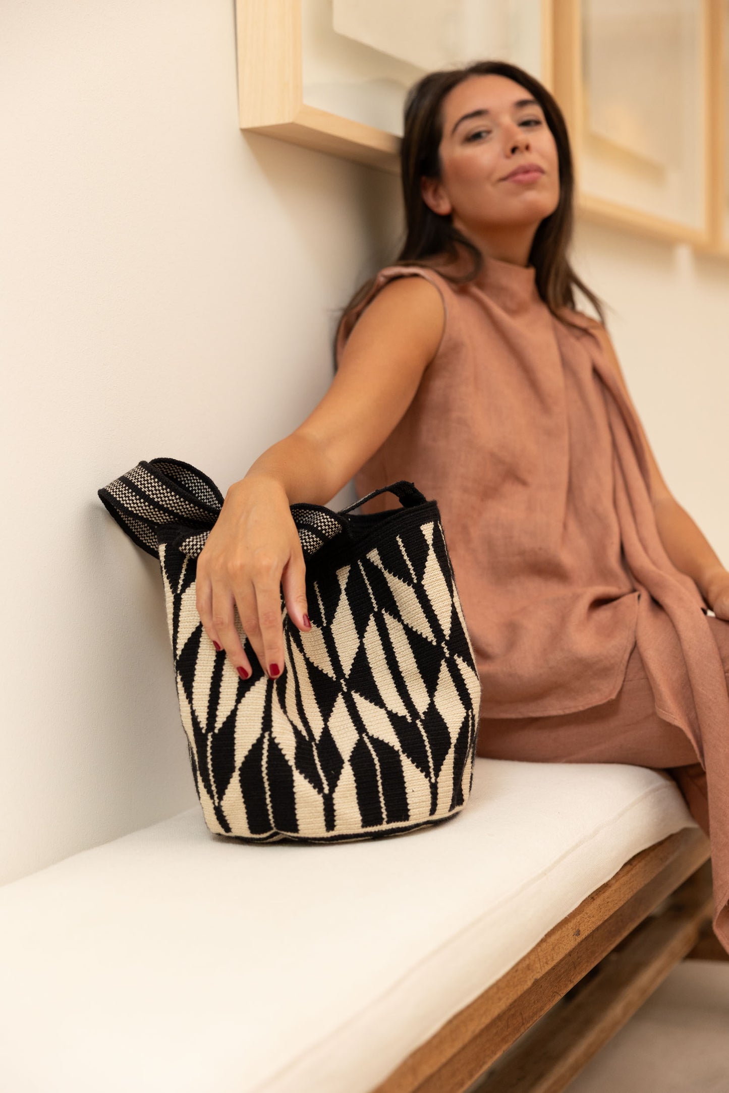 Eterna | Bolso Wayuu Hecho a Mano en Colombia